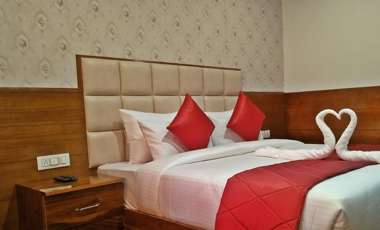 Himalyan Heights Hotel Shimla Eksteriør billede